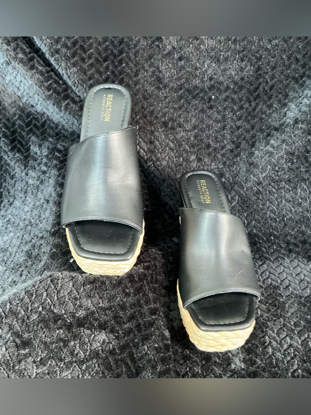 Kenneth Cole Reaction Black Slide Platform Espadrilles - Picture 1 of 9